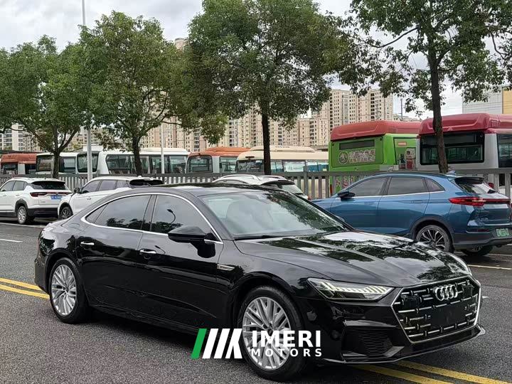 Audi A7L 45TFSI S-line Dream Edition Fluid Crystal Package