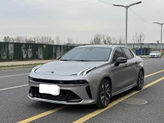 Lynk & Co 03 1.5T DCT Pro - ფოტო 1