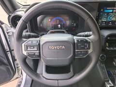 Toyota Prado 2.4T All-Purpose TX 5-Seater - ფოტო 6