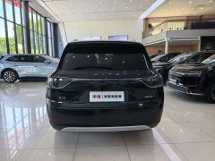 AITO M9 Extended Range Ultra 42kWh 6-Seater - ფოტო 5