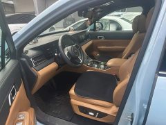 Li Auto ONE Extended Range 6-Seater - фото 5
