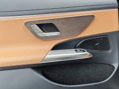 Mercedes-Benz E-Class New Energy E 350 e L Plug-in Hybrid Sedan - фото 14
