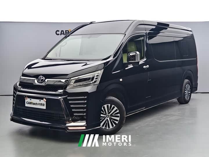 Toyota HIACE 3.5L Automatic 7-Seater