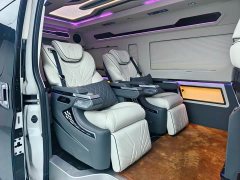 Toyota HIACE 3.5L Automatic 7-Seater - ფოტო 18
