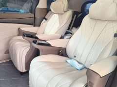 Denza D9 DM-i 970 AWD Premium Edition - photo 18