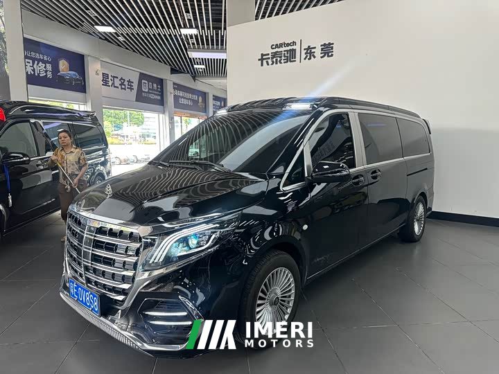 Mercedes-Benz Vito 2.0T Business Edition 7-Seater