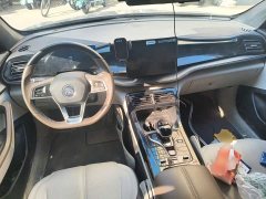 BYD Qin PLUS Glory Edition DM-i 55KM Leading - ფოტო 5