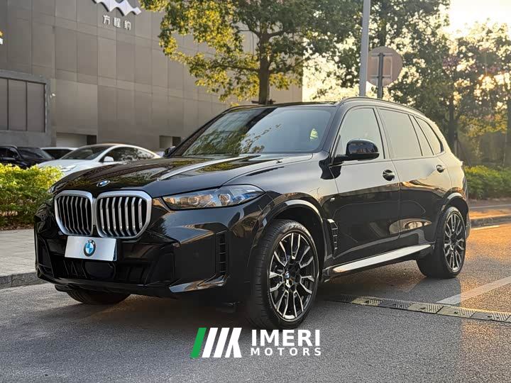 BMW X5 xDrive 40Li M Sport Midnight Edition Package