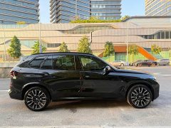 BMW X5 xDrive 40Li M Sport Midnight Edition Package - ფოტო 5