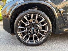 BMW X5 xDrive 40Li M Sport Midnight Edition Package - ფოტო 6