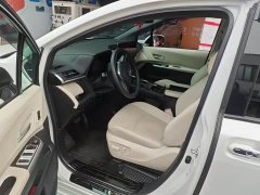 Toyota Grevias 2.5L Hybrid Prestige ULTRA Edition - photo 2