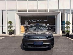 Voyah Lantu FREE Rear-Wheel Drive Qiankun Edition - photo 2