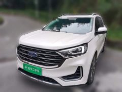 Ford Edge PLUS EcoBoost 245 FWD Premium 7-Seater - фото 1