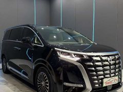 Denza D9 DM-i 1050 Premium - ფოტო 3
