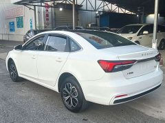 SAIC Roewe i6 MAX New Energy 2022 EV 500 Panoramic Roof Special Edition - фото 12