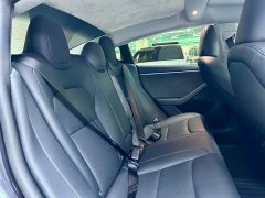 Tesla Model 3 Long Range All-Wheel Drive - ფოტო 9
