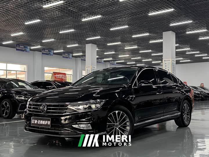 Volkswagen Magotan 380TSI DSG Luxury - ავტომობილი ჩინეთიდან