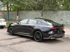 Changan UNI-V Third Generation 1.5T 500Bar Luxury Sport Edition - ფოტო 2