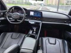 Hyundai Elantra 1.5L CVT Luxury - ფოტო 9