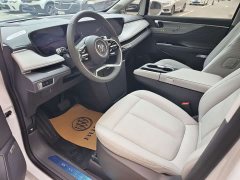 Buick GL8 Luzun Respect Edition - ფოტო 10