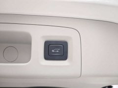 Buick GL8 Luzun Respect Edition - ფოტო 19