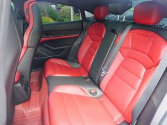 Porsche Taycan - ფოტო 10