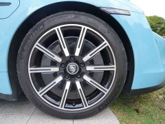 Porsche Taycan - ფოტო 4