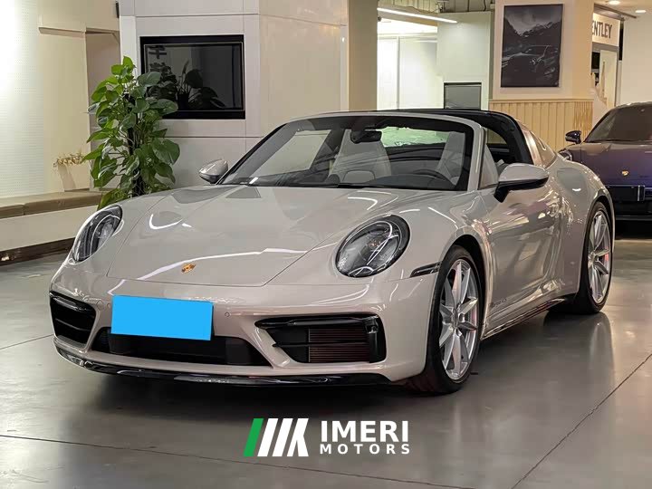 Porsche 911 Targa 4 3.0T - ავტომობილი ჩინეთიდან