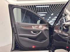 Mercedes-Benz E-Class E 300 L Luxury - photo 12