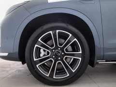 AITO M7 1.5T Intelligent Driving AWD Ultra 5-Seater - ფოტო 17