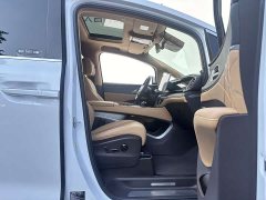 Denza D9 DM-i Smart Drive 1020 Four-Wheel Drive Flagship - ფოტო 17