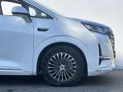 Denza D9 DM-i Smart Drive 1020 Four-Wheel Drive Flagship - ფოტო 6