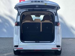 Denza D9 DM-i Smart Drive 1020 Four-Wheel Drive Flagship - ფოტო 8