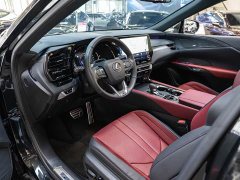 Lexus RX 500h AWD F SPORT Performance - фото 9