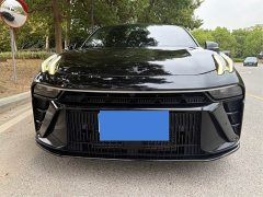 Lynk & Co 03 1.5T DCT Pro - фото 2