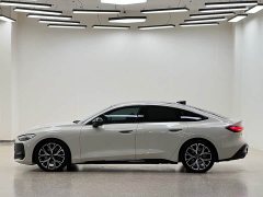Audi A5L Sportback TFSI 150kW Prestige quattro - ფოტო 4