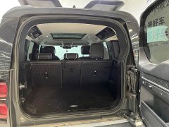 Land Rover Defender Facelift 110 3.0T P400 Dark Edition - фото 14