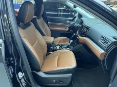 Jeep Grand Commander 2.0T AWD Luxury - ფოტო 14