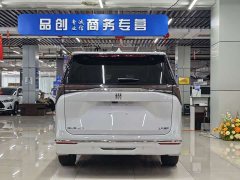 Buick GL8 Luzun Respect Edition - ფოტო 8