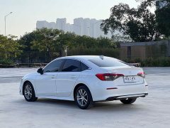 Honda Civic 240TURBO CVT Dynamic Edition - photo 4