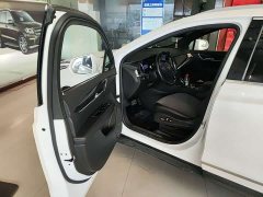 Cadillac XT5 2.0T FWD Luxury - фото 2