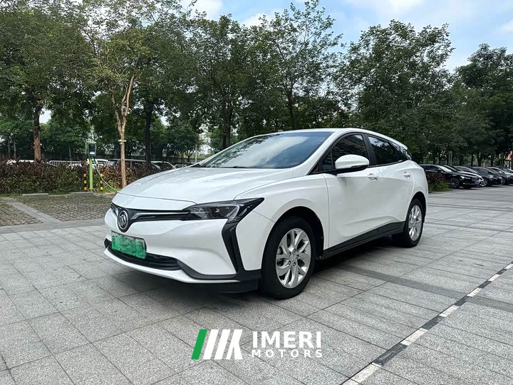 Buick Weilan 6 430km Comfort Edition - car from China