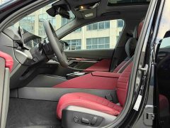 BMW 5 Series 530Li Premier M Sport Package - ფოტო 8