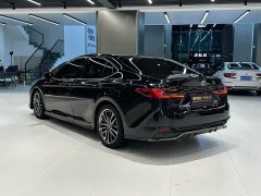Toyota Camry Hybrid 2.0L HXS Sport Plus - фото 4