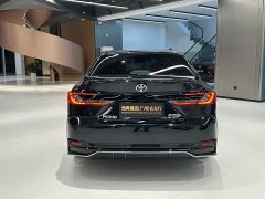 Toyota Camry Hybrid 2.0L HXS Sport Plus - фото 5