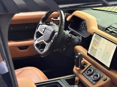 Land Rover Defender 110 3.0T P400 Dark Edition - photo 12
