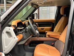 Land Rover Defender 110 3.0T P400 Dark Edition - photo 7