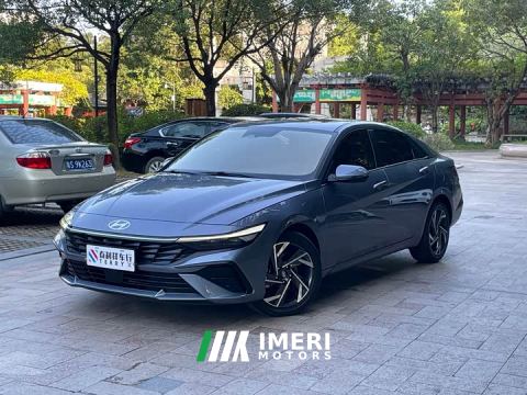 2024 Hyundai Elantra 1.5L CVT Luxury