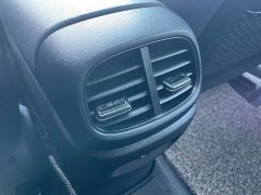 Hyundai Elantra 1.5L CVT Luxury - ფოტო 15