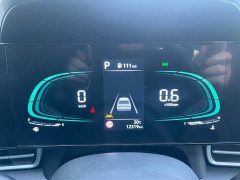 Hyundai Elantra 1.5L CVT Luxury - ფოტო 18